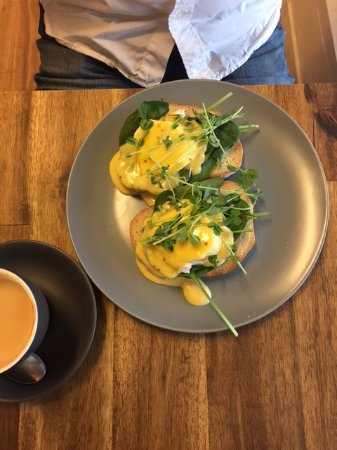 Brooman NSW VIC Tourism