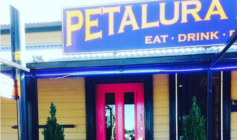 Petalura - VIC Tourism 0