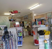 Red Rock Shop - VIC Tourism