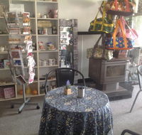 Loz's Coffee and Gifts - VIC Tourism