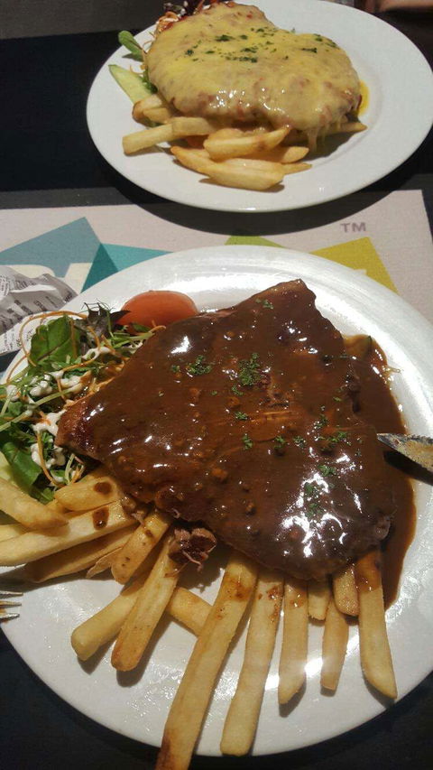 Cafe Okrich - VIC Tourism 0