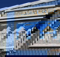 Mercado Negro - VIC Tourism