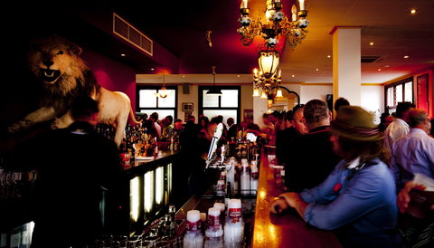 Elephant And Castle Hotel - VIC Tourism 0