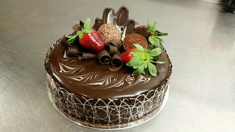 Ivanhoe Cakes - VIC Tourism 0