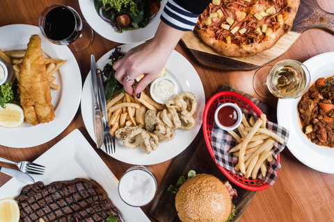 Midway Tavern - VIC Tourism 0