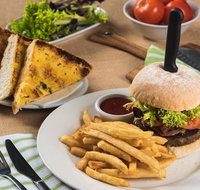 Settlers Tavern - VIC Tourism