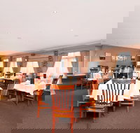 Trappers Restaurant - VIC Tourism