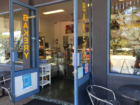 The Bread Basket - VIC Tourism 0