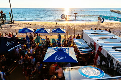 Cabana Club - VIC Tourism 0