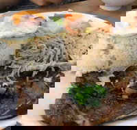 Com Tam Van Phat - VIC Tourism