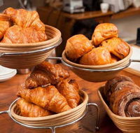 Black Star Pastry Galeries - VIC Tourism