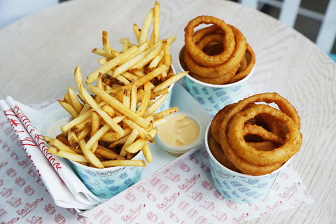 Betty's Burgers & Concrete Co. - Windsor - VIC Tourism 0