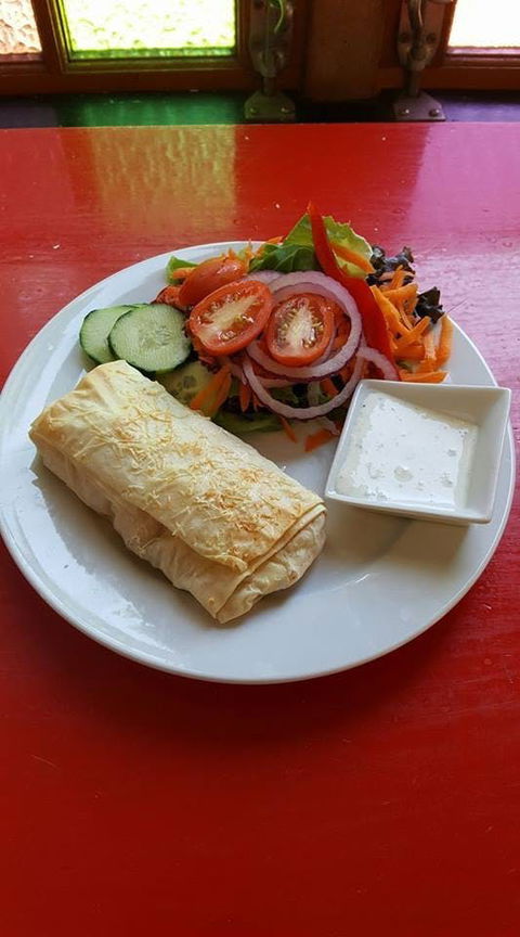 Braisen Hussy Garden Cafe - VIC Tourism 0