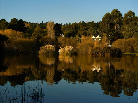 Lake House Restaurant - VIC Tourism 2