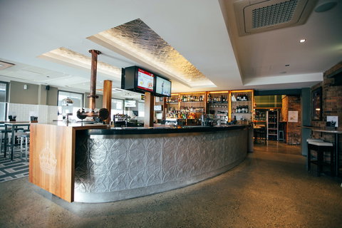 QA Hotel - VIC Tourism 0