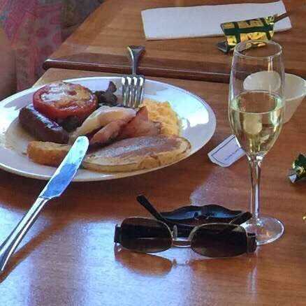 Toby's Restaurant - VIC Tourism 0