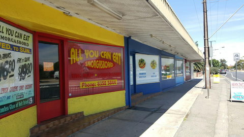 Cathay Court Chinese Restaurant - VIC Tourism 0