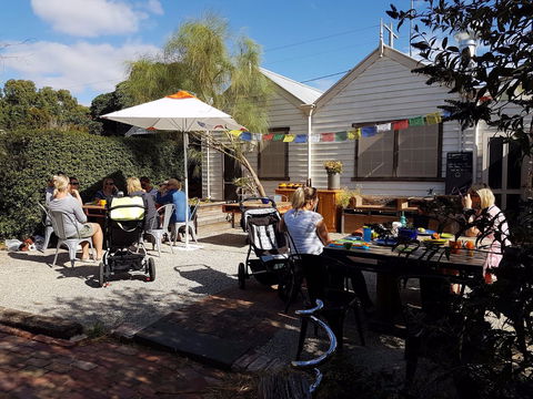Inverleigh Bakehouse - VIC Tourism 1