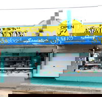 Smith's Seafood - VIC Tourism