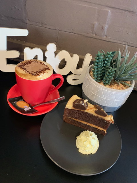 Helen's Coffee Lounge - VIC Tourism 0