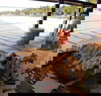 Longboard Bar and Grill - VIC Tourism