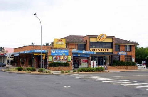 Rous Hotel - VIC Tourism 0