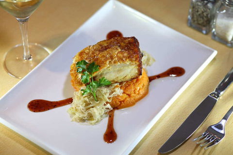 Wharf Tavern Char - Mooloolaba - VIC Tourism 0