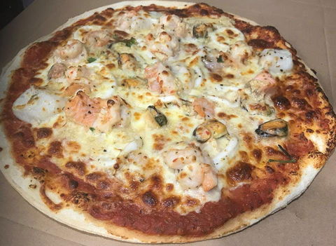 Pizza D'Oro - VIC Tourism 0