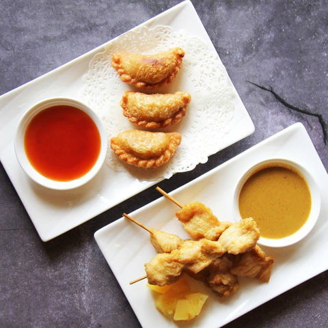 Dragon Noodle Bar - VIC Tourism 0