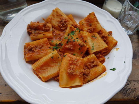 Ferrovia Deli & Fine Foods - VIC Tourism 0
