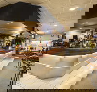 Greenacre Hotel - VIC Tourism