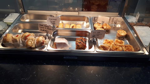 Wanda In Cafe - VIC Tourism 0