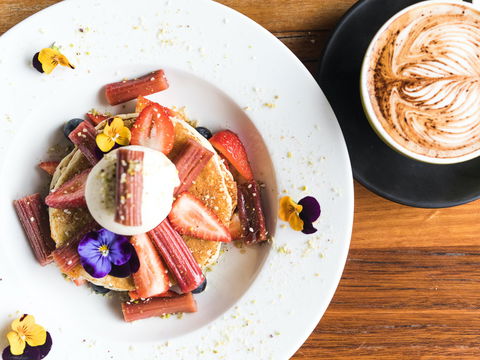 Carriage Cafe - VIC Tourism 0