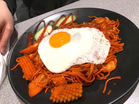 Zafferano Restaurant - VIC Tourism 0