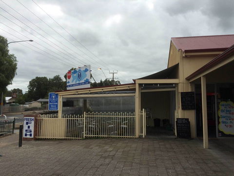 Willaston Fish And Chips Shop - VIC Tourism 0