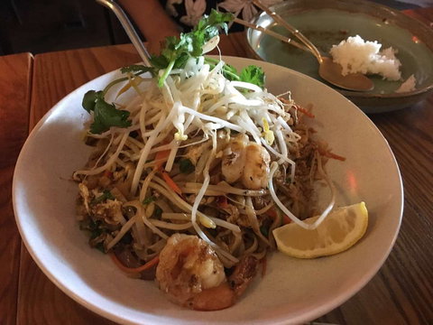 Mango Tree Thai - VIC Tourism 0