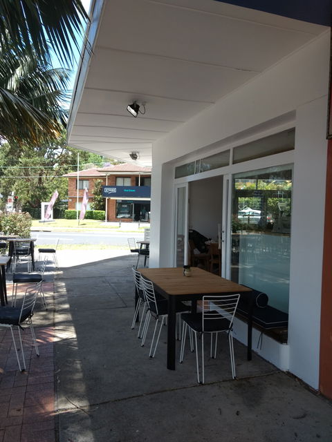 Richard Cafe - VIC Tourism 0