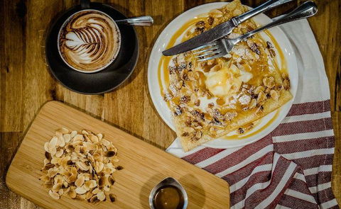Bellas Cafe & Licensed Italian Restaurant - VIC Tourism 0