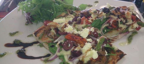Clifton Arms Hotel - VIC Tourism 1