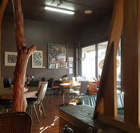 Polina's Cafe - VIC Tourism