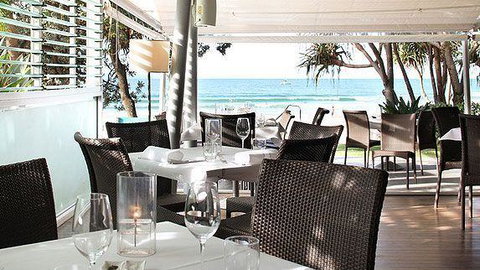 Sails Beach Restaurant & Bar - VIC Tourism 11