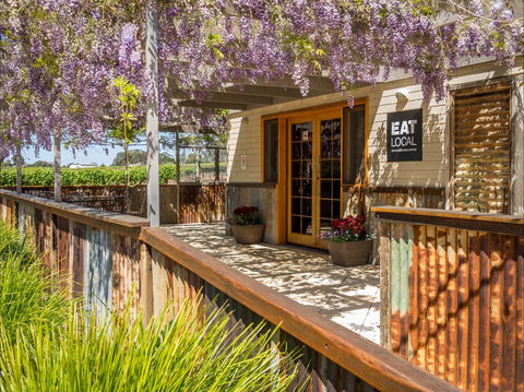 Flavours Of The Riverland - VIC Tourism 1