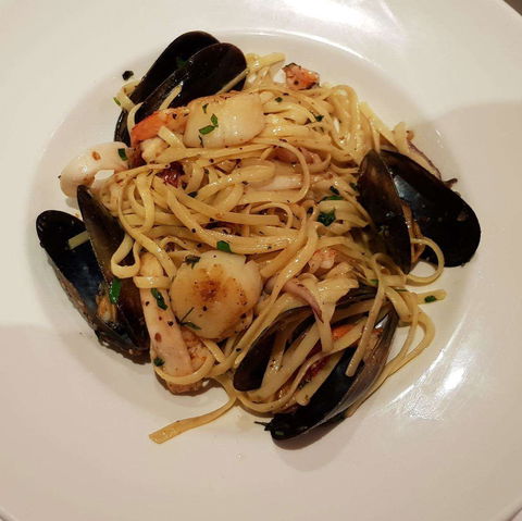 RST Seafood Restaurant - VIC Tourism 0