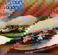 Bucking Bull - Craigieburn - VIC Tourism