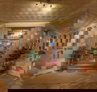 Miles Windsor Hotel - VIC Tourism