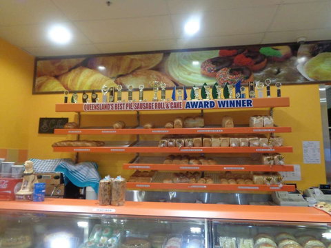 Ray's Patisserie - Boondall - VIC Tourism 0