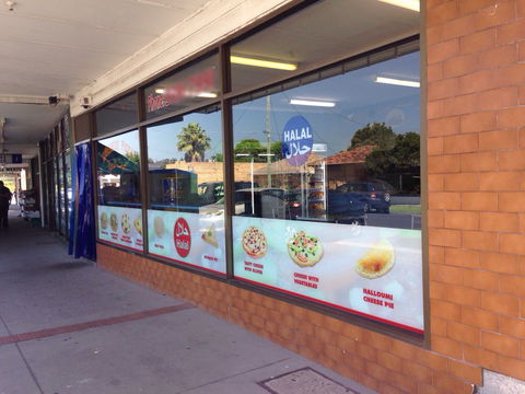The Circle Lebanese Pizza - VIC Tourism 0