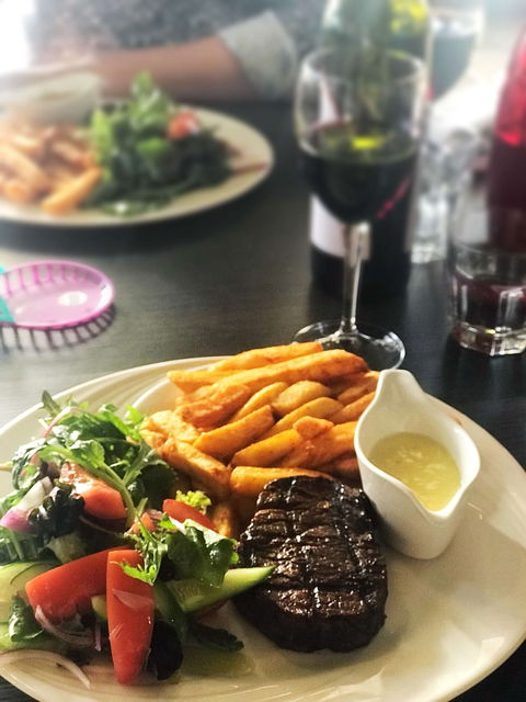 Southern Stones Bar And Rockgrill - VIC Tourism 0