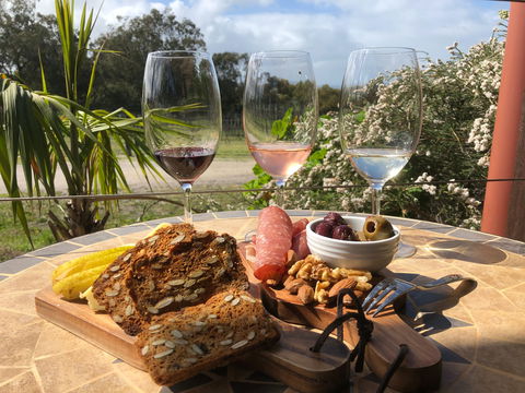 Vineyard 28 - VIC Tourism 2