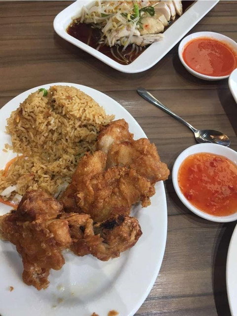 Koi Chinese Restaurant - VIC Tourism 0